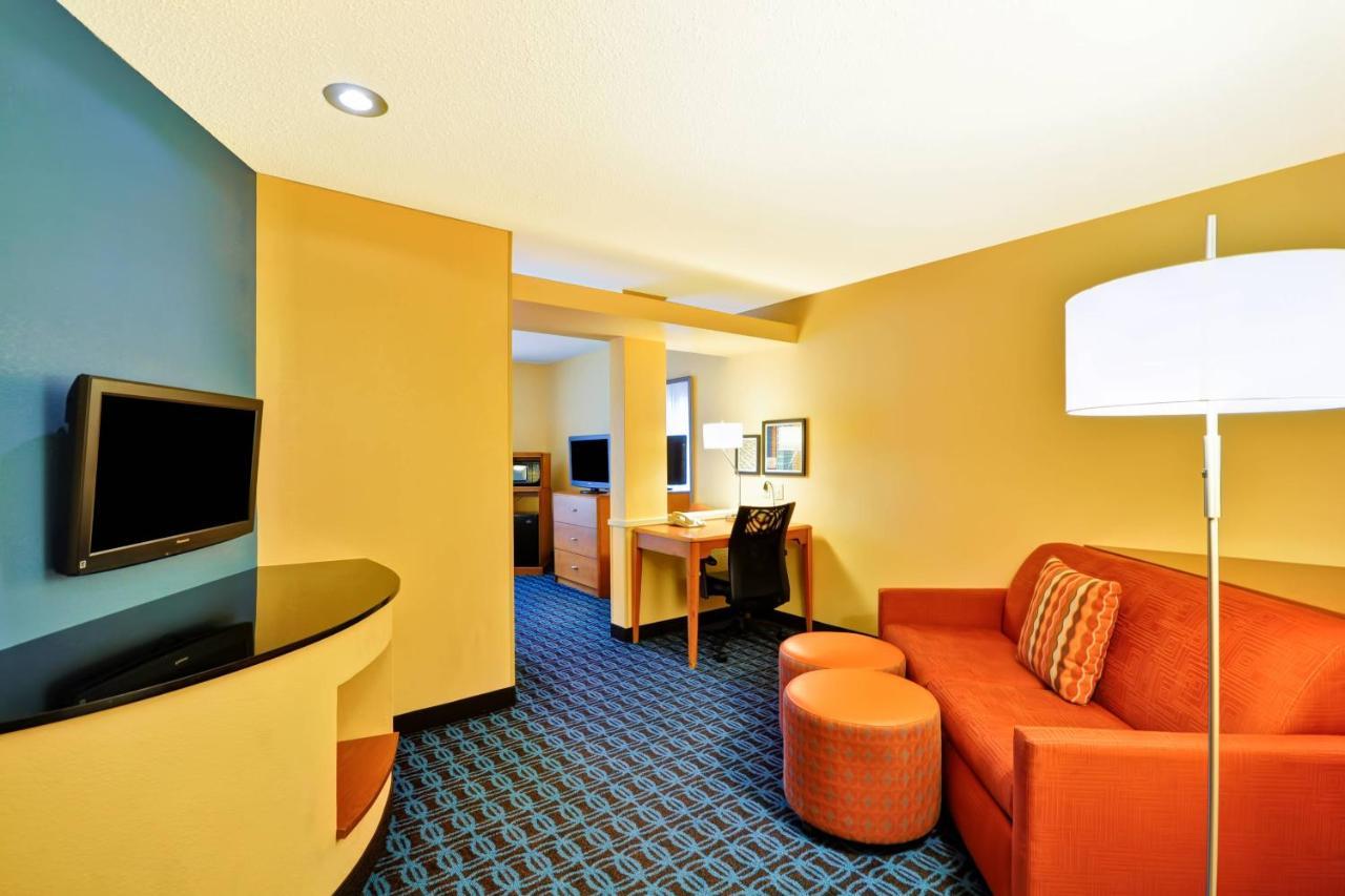Fairfield Inn & Suites Dallas Medical/Market Center Dış mekan fotoğraf