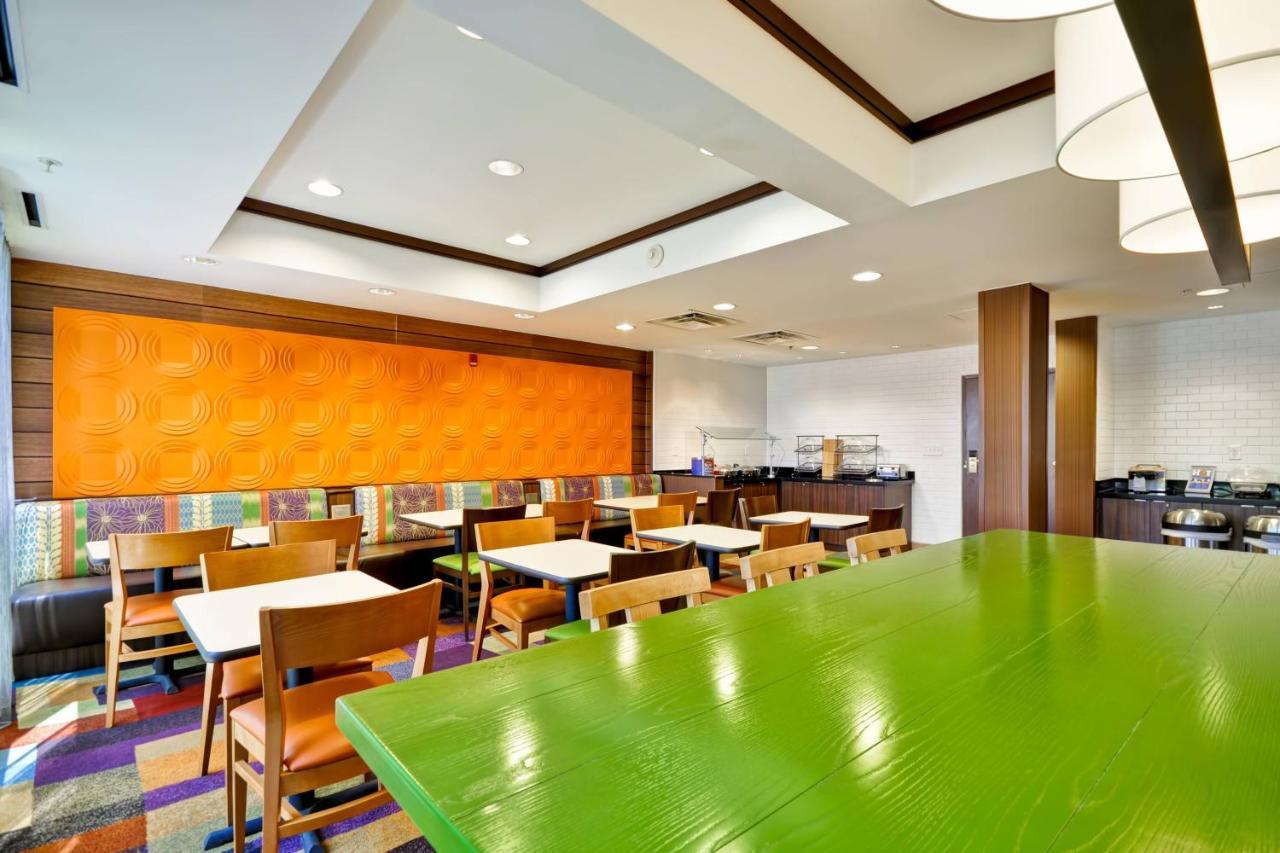Fairfield Inn & Suites Dallas Medical/Market Center Dış mekan fotoğraf