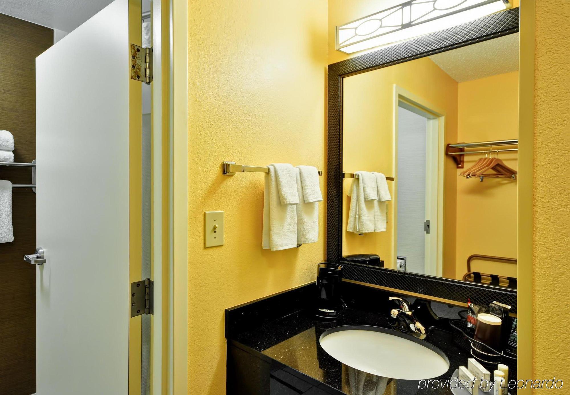 Fairfield Inn & Suites Dallas Medical/Market Center Dış mekan fotoğraf