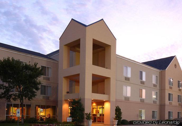 Fairfield Inn & Suites Dallas Medical/Market Center Dış mekan fotoğraf